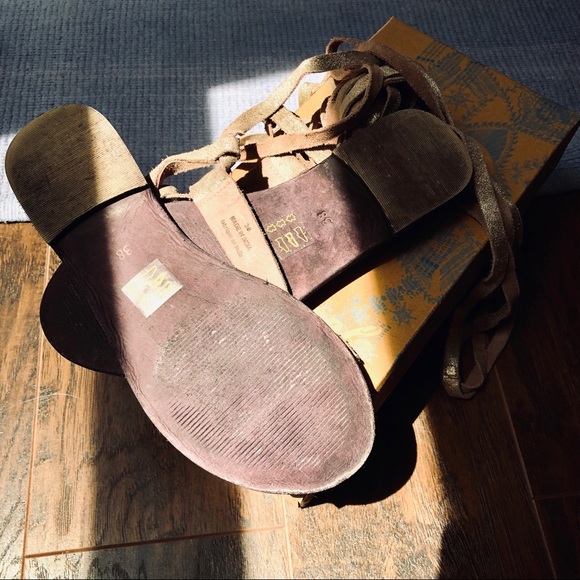 NIB Free people Dahlia lace-up sandals - Picture 6 of 8